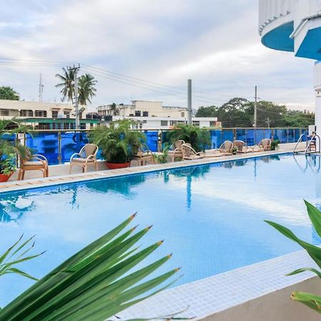 Hotel Sapphire Mombasa Esterno foto