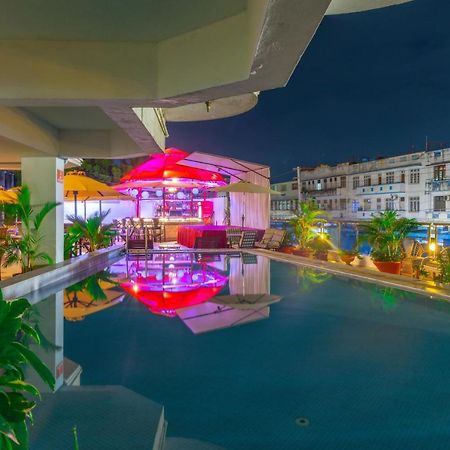 Hotel Sapphire Mombasa Esterno foto