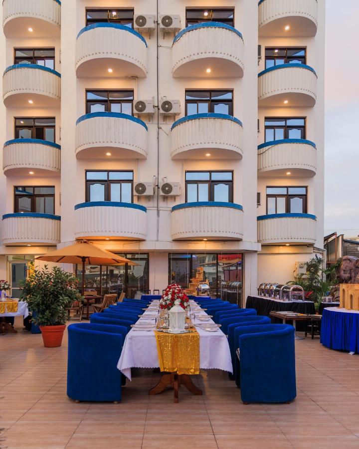 Hotel Sapphire Mombasa Esterno foto