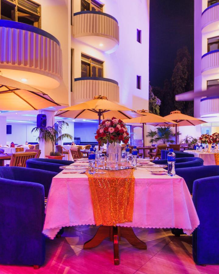 Hotel Sapphire Mombasa Esterno foto
