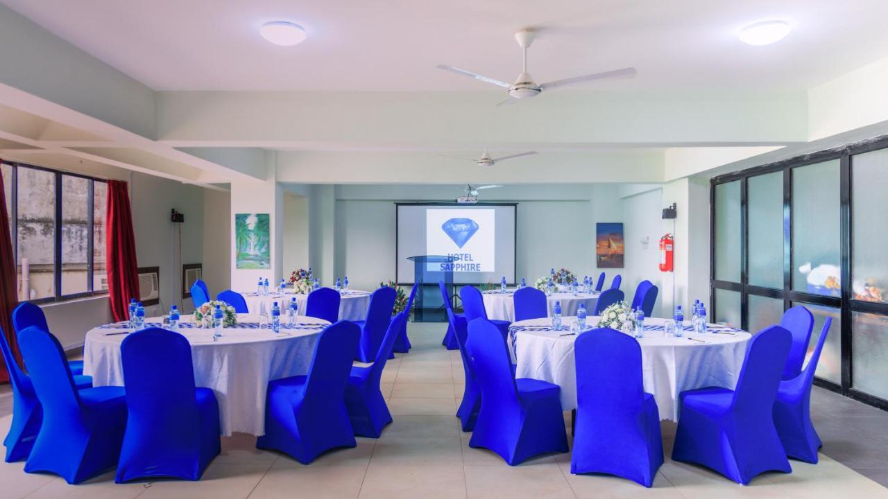 Hotel Sapphire Mombasa Esterno foto